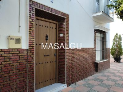 WhatsApp Image 2025-11-19 at 18.23.56